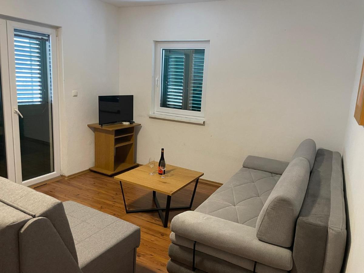 Apartments Holiday Gavric Trogir Zimmer foto