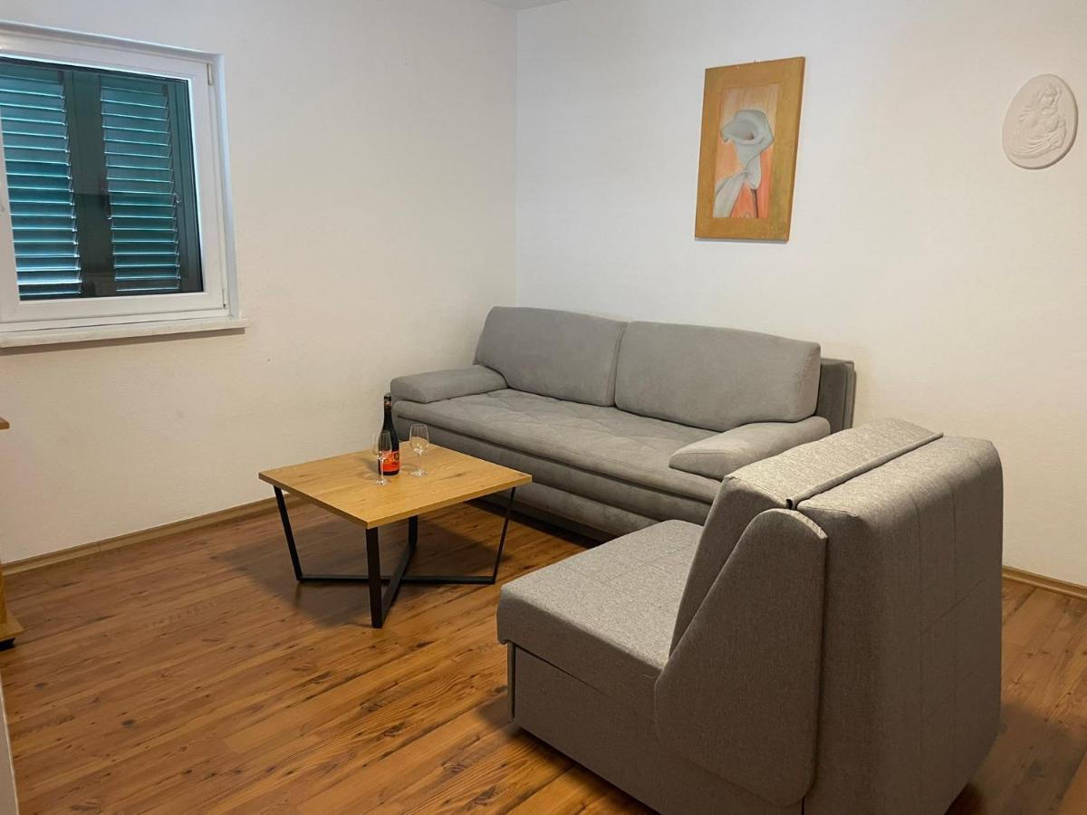 Apartments Holiday Gavric Trogir Zimmer foto